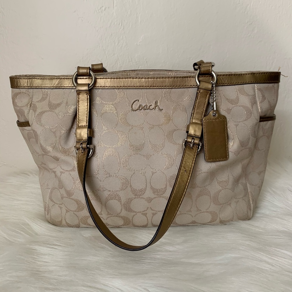 Coach Purse - Picture 2 of 8